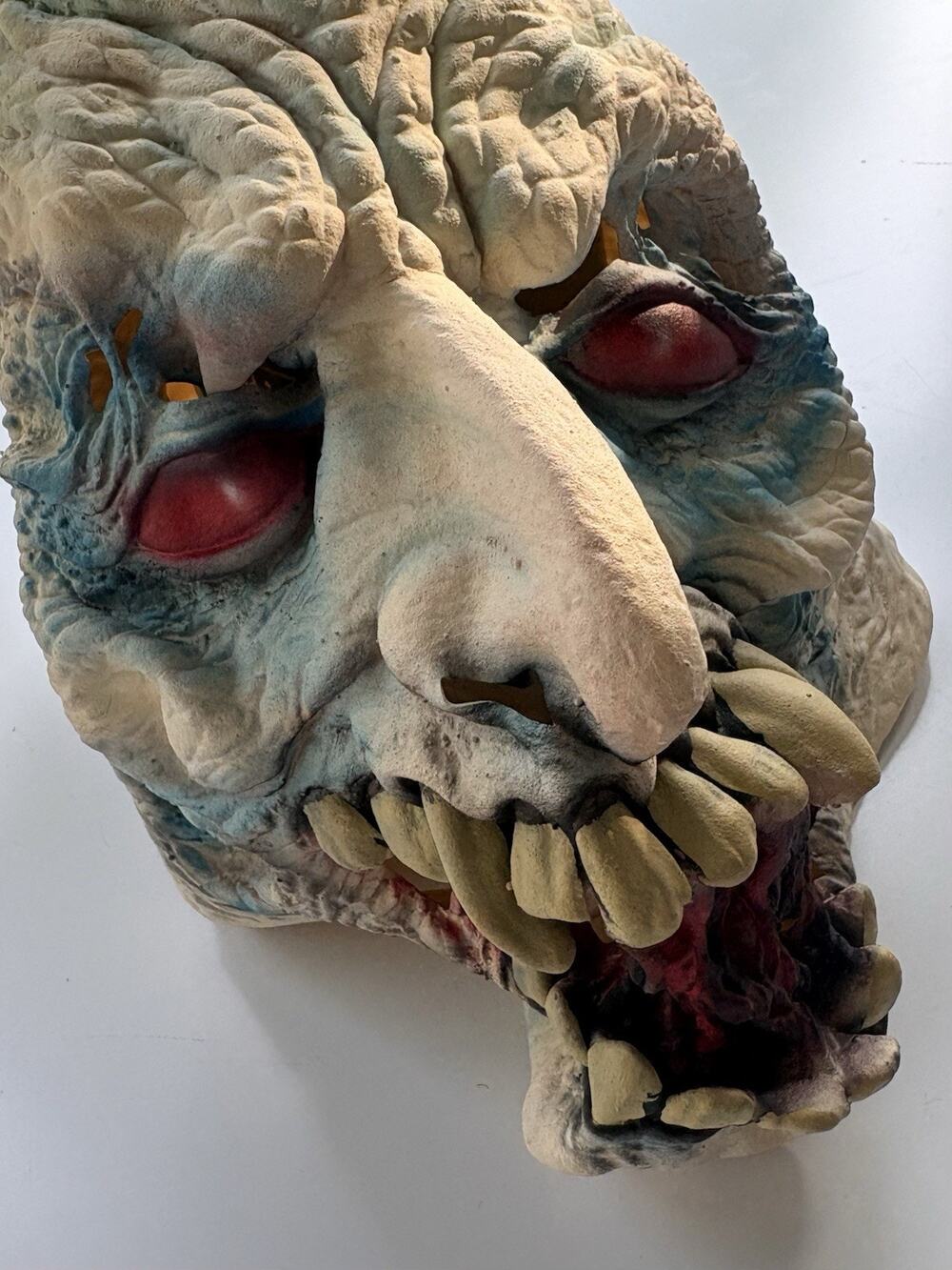VTG Vampire Mask Rubber Scary Monster PMG Halloween Menagerie Evil Menacing